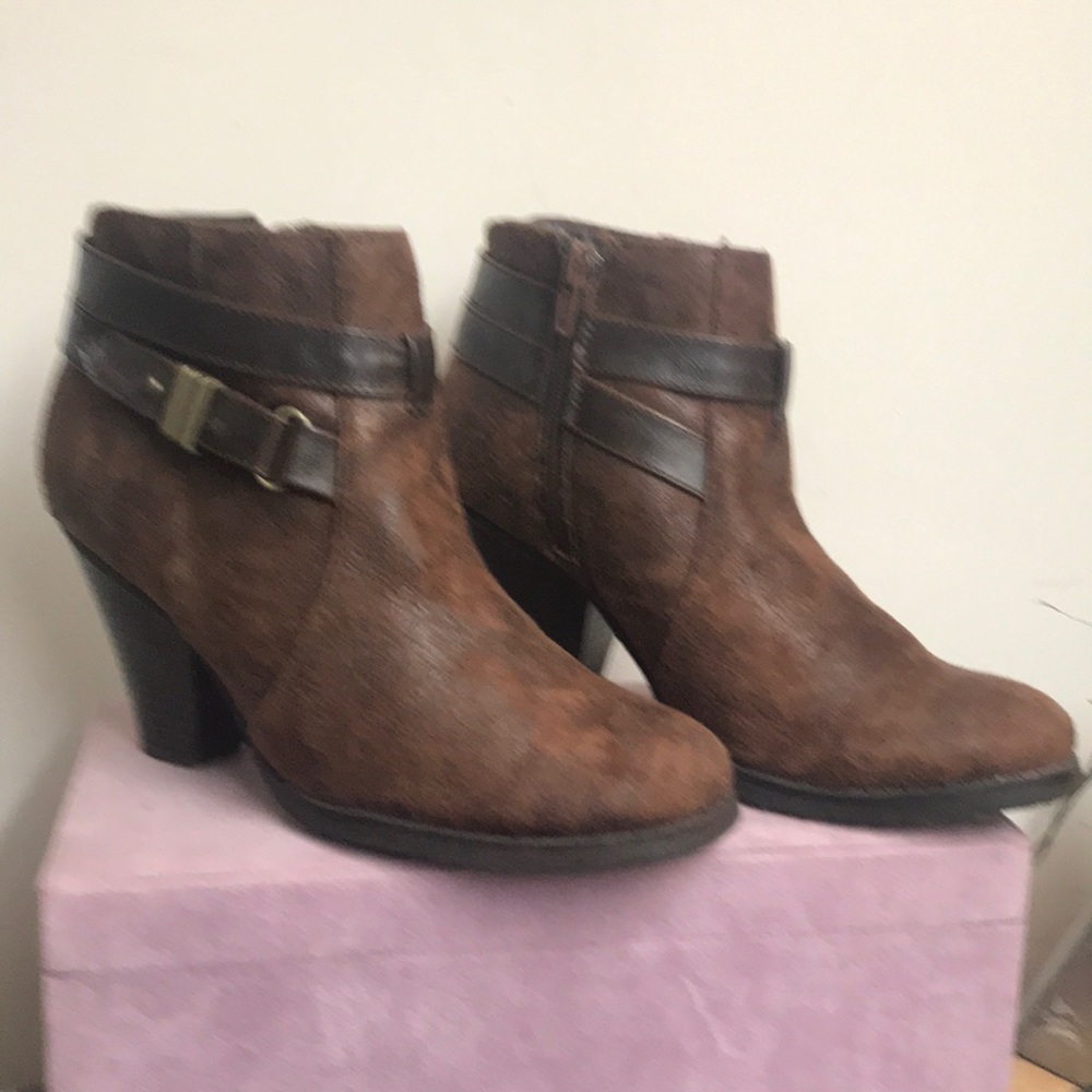 Madden Girl Brown booties